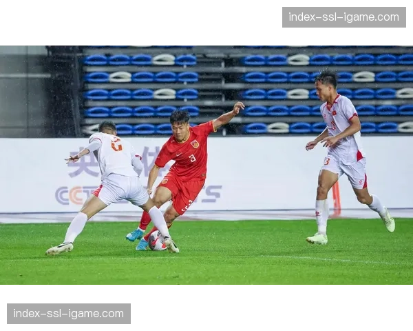 特写瞬间：越南小将泪洒领奖台，首次参加世锦赛即夺铜