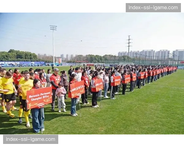 德甲俱乐部与高校合作推出体育管理硕士项目，培养专业人才